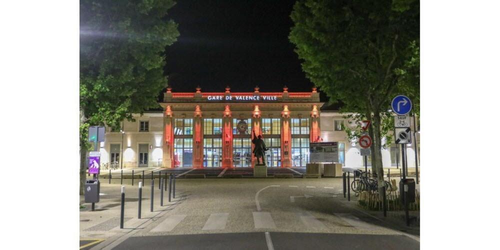 Studio Equipe Hyper Centre De Valence Valence  Exteriér fotografie